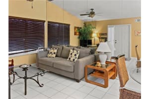 131 Waterside Dr, Hypoluxo, FL 33462, Sold 02/01/21