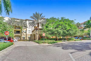 16102 Emerald Estates Dr, Weston, FL 33331, Sold 11/30/21