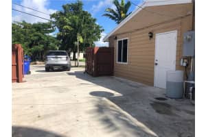 1321 SW 47th Terrace, Fort Lauderdale, FL 33317, Sold 03/10/21