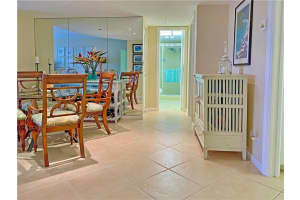 801 Lake Shore Dr, West Palm Beach, FL 33403, Sold 04/30/21