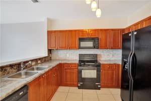 15619 SW 40th St, Miramar, FL 33027, Sold 02/19/21