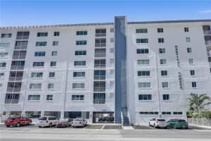 720 Bayshore Dr, Fort Lauderdale, FL 33304, Sold 04/22/21