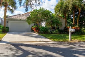 3860 Majestic Palm Way, Delray Beach, FL 33445, Sold 12/29/20