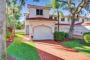 7629 Tamarac Island Cir, Tamarac, FL 33321, Sold 12/29/20