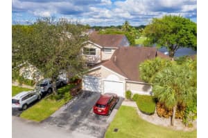 1272 W Lakes Dr, Deerfield Beach, FL 33442, Sold 01/06/21