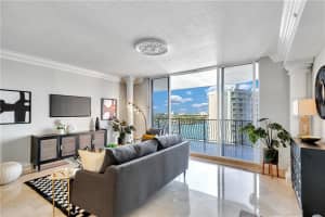 100 S Birch Rd, Fort Lauderdale, FL 33316, Sold 03/30/21