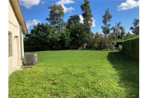 1070 SW 124th Way, Davie, FL 33325, Sold 03/05/21