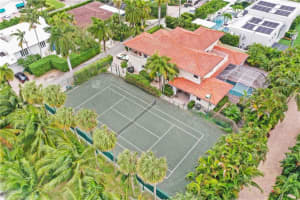 930 NE 24th St, Boca Raton, FL 33431, Sold 01/29/21