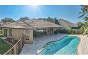 10381 NW 18th Dr, Plantation, FL 33322, Sold 01/07/21