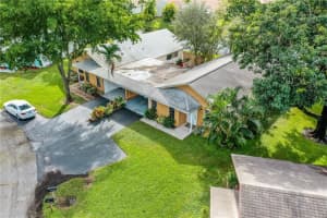 3741 W Citrus Trce, Davie, FL 33328, Sold 03/25/21