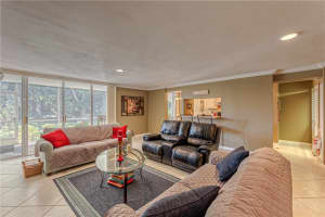 103 Half Moon Cir APT F1, Hypoluxo, FL 33462, Sold 04/29/21