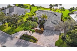 8042 SW Yachtsmans Dr, Stuart, FL 34997, Sold 01/05/21