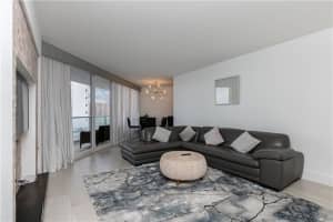 16445 Collins Ave, Sunny Isles Beach, FL 33160, Sold 03/08/21