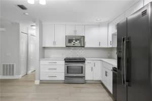 5710 Coach House Cir, Boca Raton, FL 33486, Sold 01/15/21