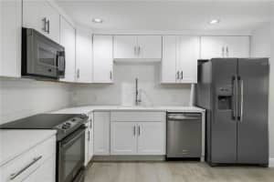 5710 Coach House Cir, Boca Raton, FL 33486, Sold 01/15/21