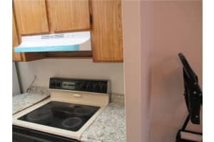 9960 Twin Lakes Dr, Coral Springs, FL 33071, Sold 03/23/21