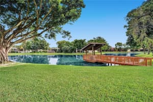 8636 Bridle Path Ct, Davie, FL 33328, Sold 01/29/21