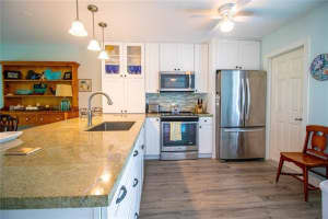 604 NE 2nd St, Dania Beach, FL 33004, Sold 02/17/21