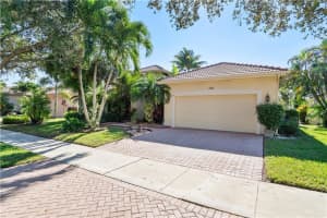 5174 NW 74th Pl, Coconut Creek, FL 33073, Sold 02/12/21