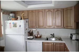 899 SE 2nd Ave, Deerfield Beach, FL 33441, Sold 01/14/21