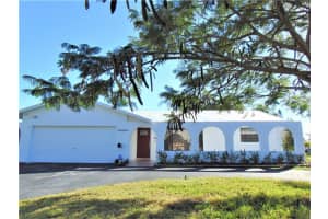 10820 NW 40th St, Coral Springs, FL 33065, Sold 01/26/21