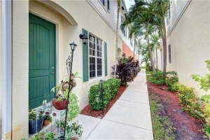 151 SW 7th Ct, Pompano Beach, FL 33060, Sold 03/03/21