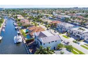 2521 NE 48th Ct, Lighthouse Point, FL 33064 Sold 07/03/24