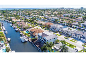 2521 NE 48th Ct, Lighthouse Point, FL 33064 Sold 07/03/24