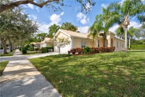 4781 Temple Dr, Delray Beach, FL 33445, Sold 03/01/21