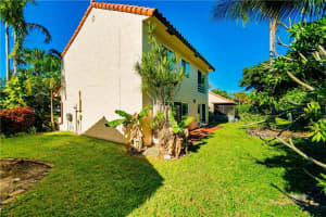 2025 Maplewood Dr, Coral Springs, FL 33071, Sold 01/22/21