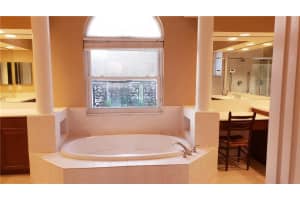 9748 Coronado Lake Dr, Boynton Beach, FL 33437, Sold 03/05/21
