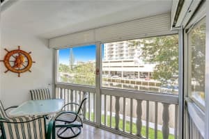 450 Paradise Isle Blvd, Hallandale Beach, FL 33009, Sold 02/26/21
