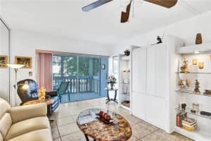 450 Paradise Isle Blvd, Hallandale Beach, FL 33009, Sold 02/26/21