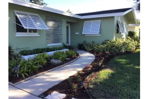 72 SW 12th Ave, Boca Raton, FL 33486, Sold 04/15/21