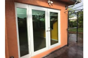 7202 NW 93rd Ave, Tamarac, FL 33321, Sold 01/13/21