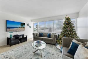 4010 Galt Ocean Dr, Fort Lauderdale, FL 33308, Sold 05/04/21