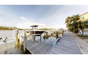 4224 N Ocean Dr, Hollywood, FL 33019, Sold 05/20/21