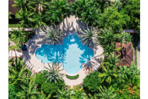 8000 N Nob Hill Rd, Tamarac, FL 33321, Sold 01/22/21