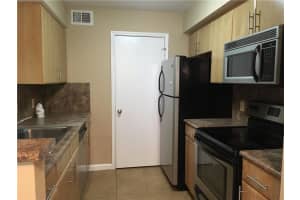 2440 NW 33rd St, Oakland Park, FL 33309, Sold 02/26/21