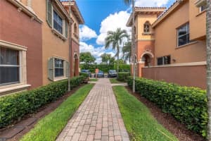 2218 Coral Reef Ct, Fort Lauderdale, FL 33312, Sold 01/20/21