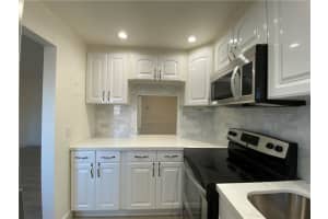 2050 NE 39th St APT E108, Lighthouse Point, FL 33064, Sold 01/15/21