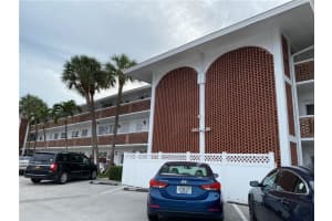 2050 NE 39th St APT E108, Lighthouse Point, FL 33064, Sold 01/15/21