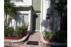 893 Crystal Lake Dr, Pompano Beach, FL 33064, Sold 01/29/21