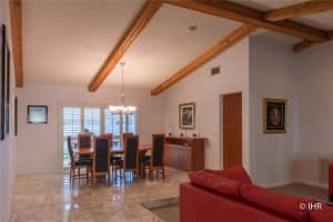 10502 NW 6th St, Plantation, FL 33324, Sold 01/26/21