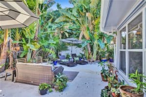 2718 NE 21st Ave, Fort Lauderdale, FL 33306, Sold 03/18/21