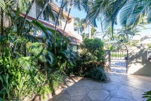 1415 Miami Rd, Fort Lauderdale, FL 33316, Sold 01/04/21