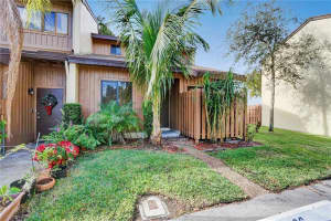 4241 S Pine Island Rd, Davie, FL 33328, Sold 04/22/21