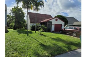 39 Tara Lakes Dr E, Boynton Beach, FL 33436, Sold 04/26/21