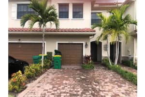 5955 NW 56th Pl, Tamarac, FL 33319, Sold 02/01/21