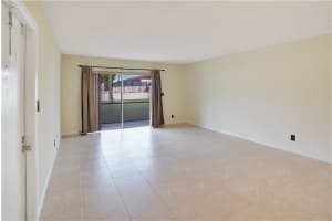 325 W Laurel Dr #4l, Margate, FL 33063, Sold 10/01/21